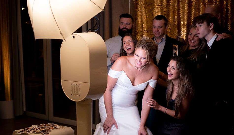 guac-and-chips-gallery-1